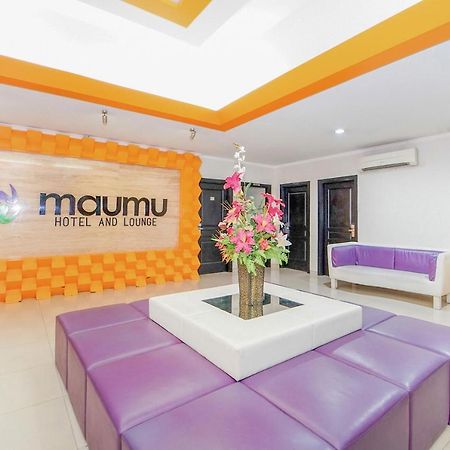 סוראבאיה Maumu Hotel & Lounge מראה חיצוני תמונה