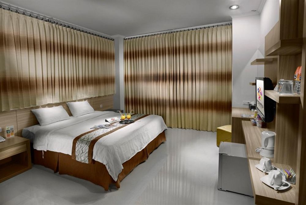 סוראבאיה Maumu Hotel & Lounge מראה חיצוני תמונה