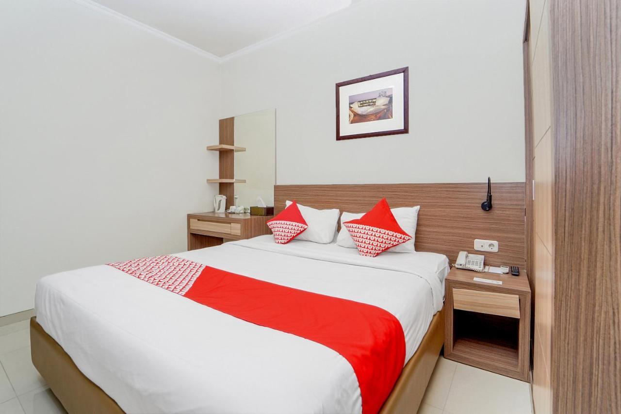 סוראבאיה Maumu Hotel & Lounge מראה חיצוני תמונה