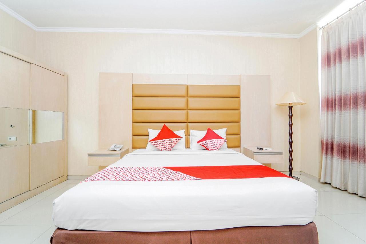 סוראבאיה Maumu Hotel & Lounge מראה חיצוני תמונה