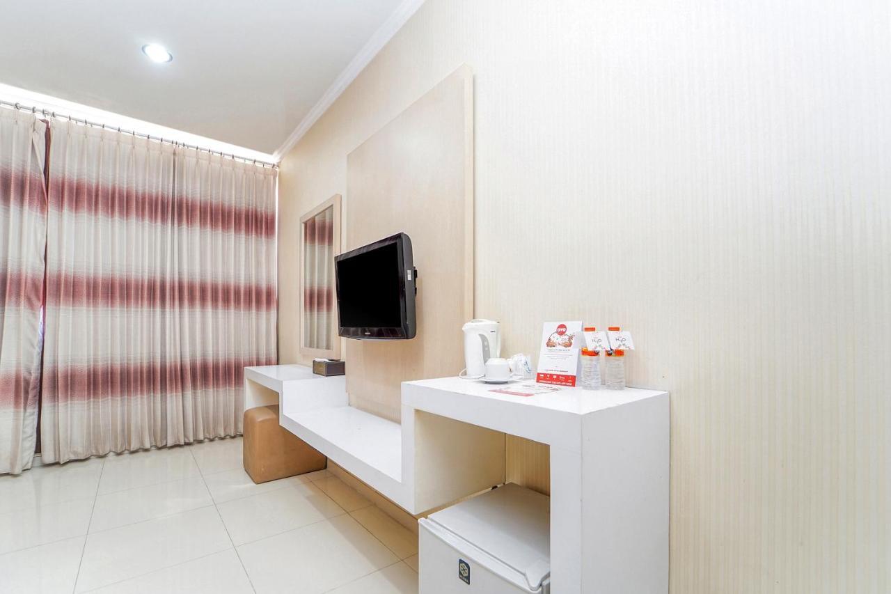 סוראבאיה Maumu Hotel & Lounge מראה חיצוני תמונה